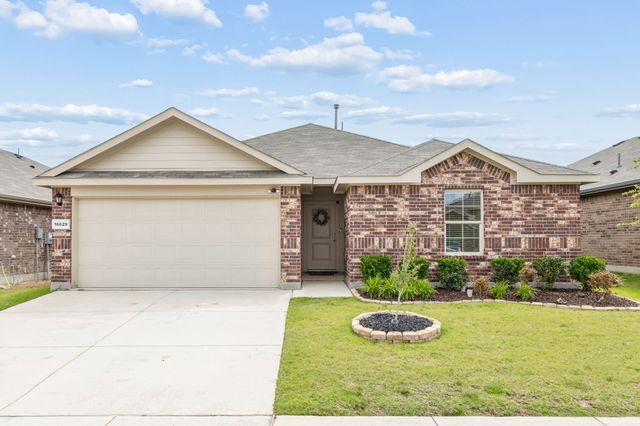 16629 Milwaukee Street, Justin, TX 76247