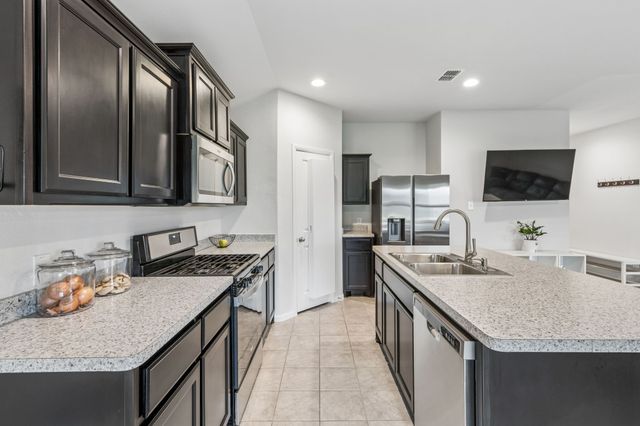 16629 Milwaukee Street, Justin, TX 76247