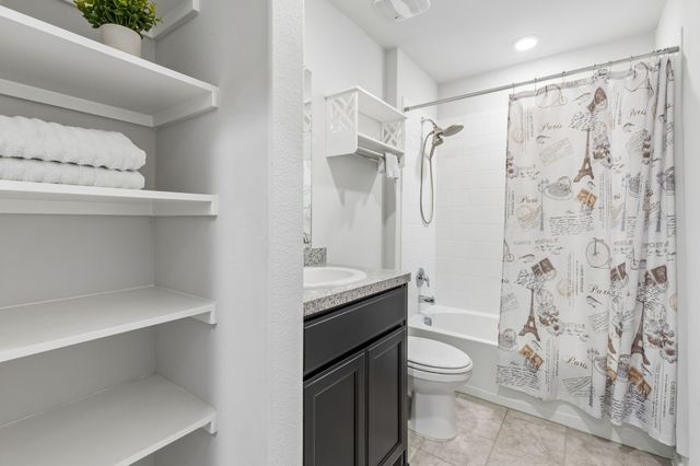 16629 Milwaukee Street, Justin, TX 76247