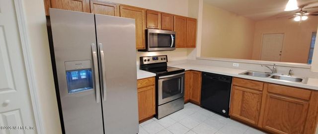 396 SOUTHERN BRANCH Lane, Jacksonville, FL 32259