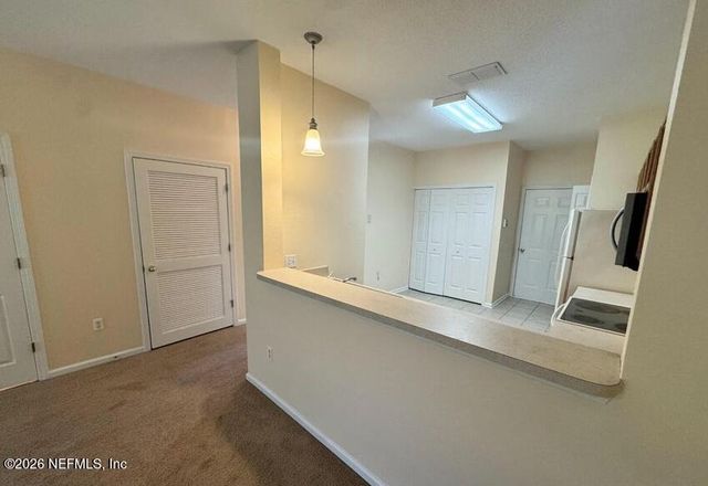 396 SOUTHERN BRANCH Lane, Jacksonville, FL 32259