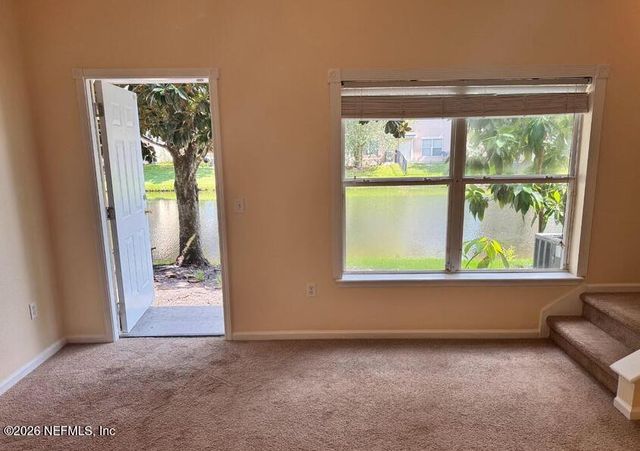 396 SOUTHERN BRANCH Lane, Jacksonville, FL 32259