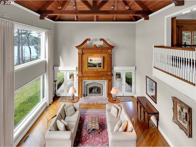 5255 SALAL Ct, Florence, OR 97439