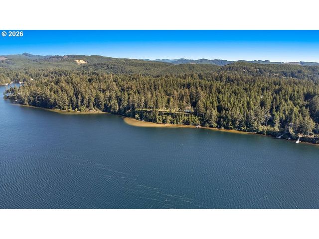 5255 SALAL Ct, Florence, OR 97439