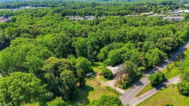 1321 Mecklenburg Highway, Mooresville, NC 28123