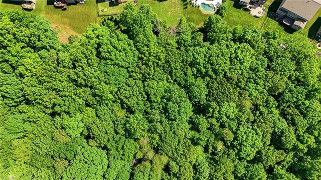 1321 Mecklenburg Highway, Mooresville, NC 28123