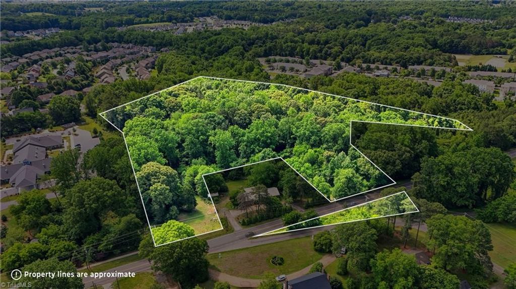 1321 Mecklenburg Highway, Mooresville, NC 28123