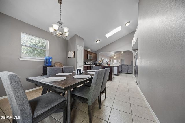 13008 JORGE GRAJEDA, El Paso, TX 79938