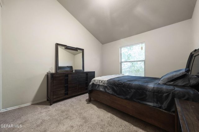 13008 JORGE GRAJEDA, El Paso, TX 79938