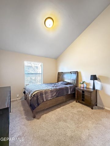 13008 JORGE GRAJEDA, El Paso, TX 79938