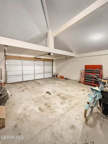 13008 JORGE GRAJEDA, El Paso, TX 79938