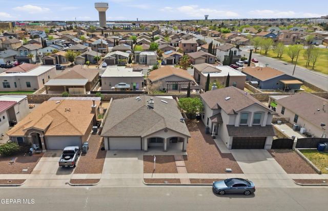 13008 JORGE GRAJEDA, El Paso, TX 79938