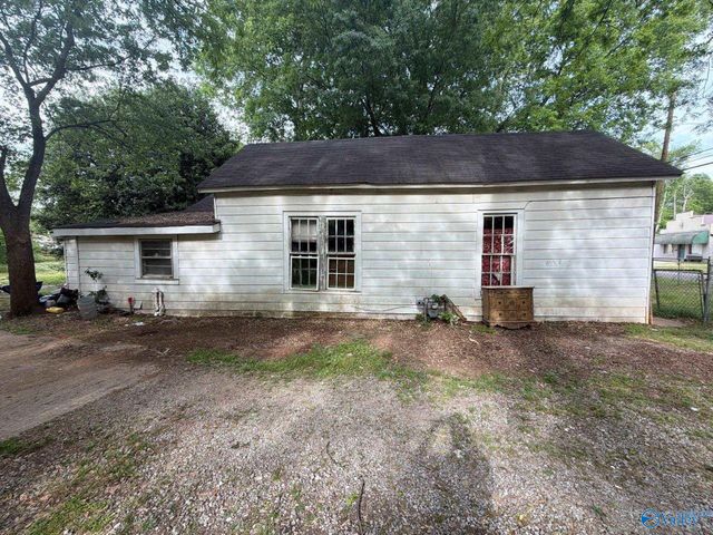 706 West Washington Street, Athens, AL 35611