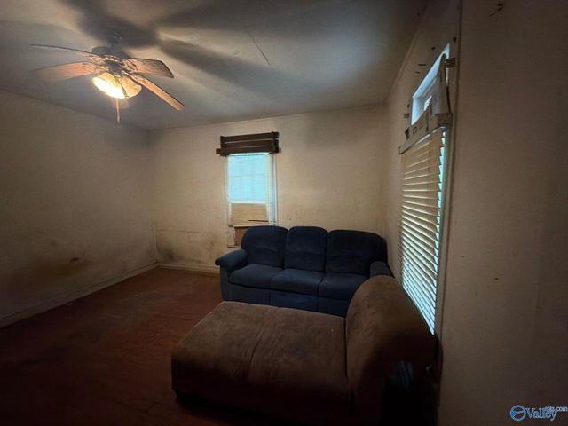 706 West Washington Street, Athens, AL 35611