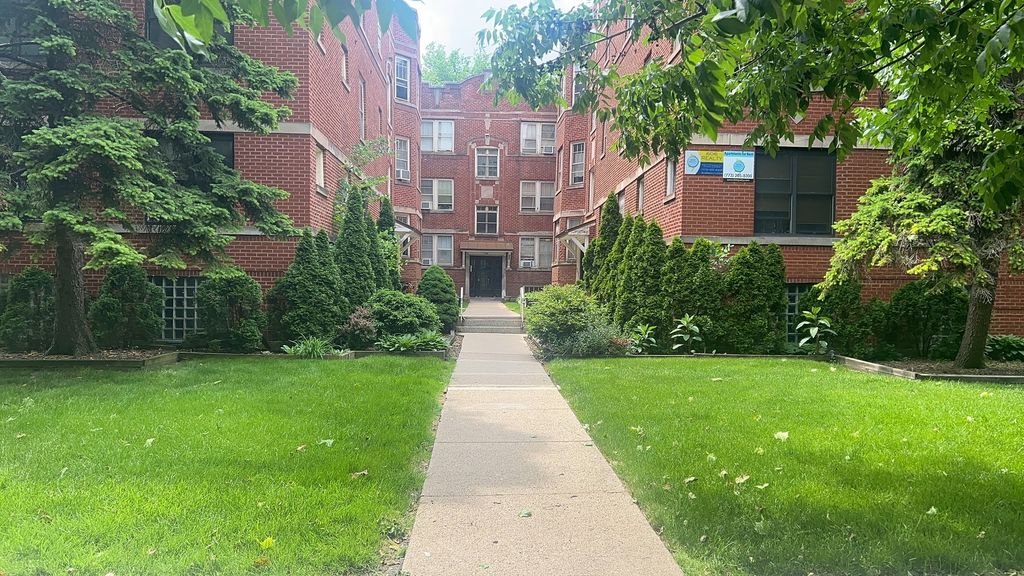 3932 N Keeler Avenue 1C, Chicago, IL 60641