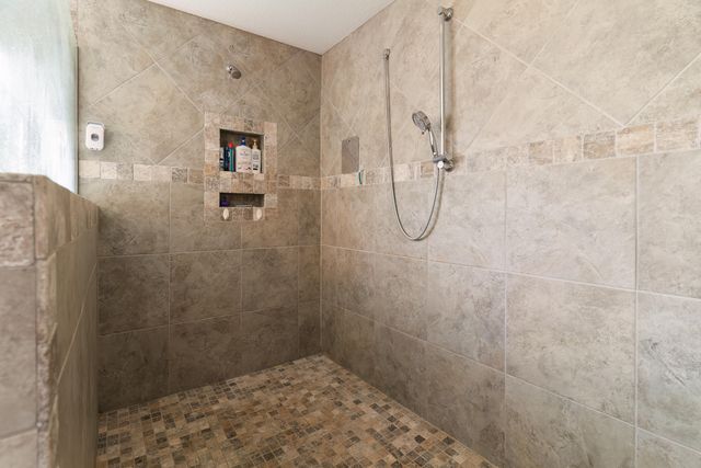 6101 Walk Along Way, Crestview, FL 32536