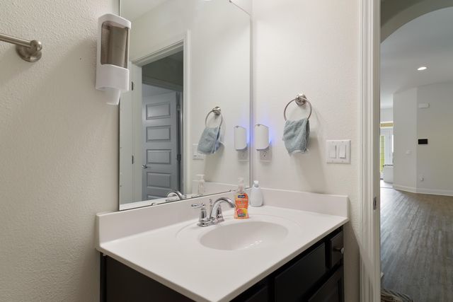 6101 Walk Along Way, Crestview, FL 32536