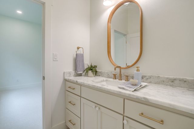 9500 County Road 528, Burleson, TX 76028