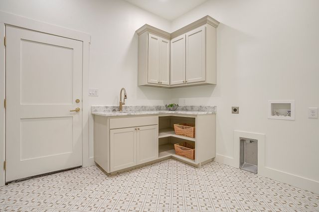 9500 County Road 528, Burleson, TX 76028