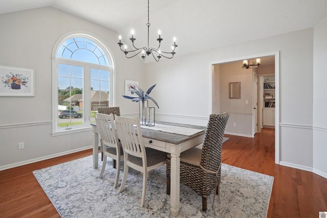 2006 Rugby Dr # 59, Murray, KY 42071