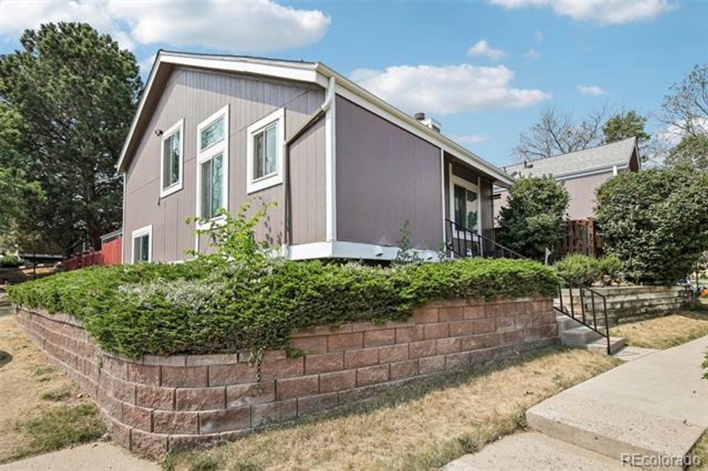 3824 S Genoa Circle C, Aurora, CO 80013