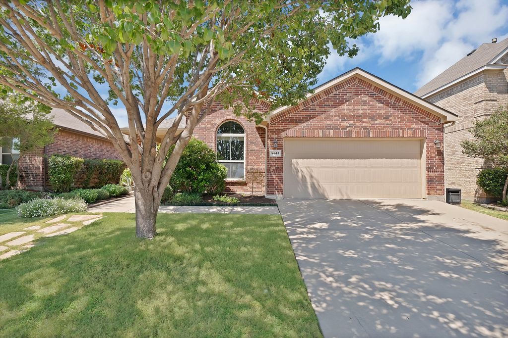 9644 Willow Branch Way, Fort Worth, TX 76036 — exterior
