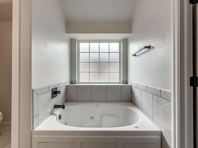 17308 Serrano Drive, Oklahoma City, OK 73170