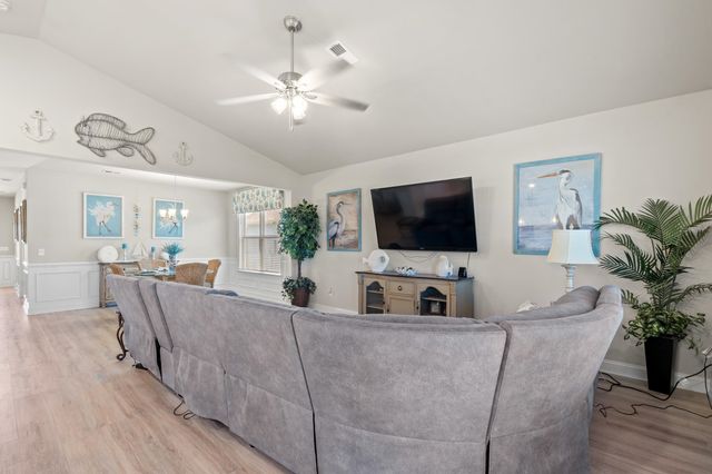 678 Oyster Dr., Myrtle Beach, SC 29588