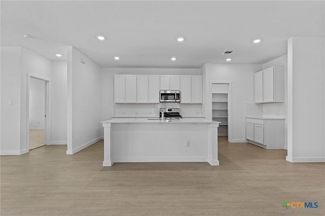 1228 Twisted Creek, New Braunfels, TX 78130