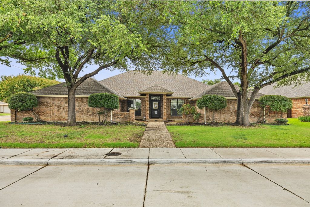 4158 Briargrove Lane, Dallas, TX 75287