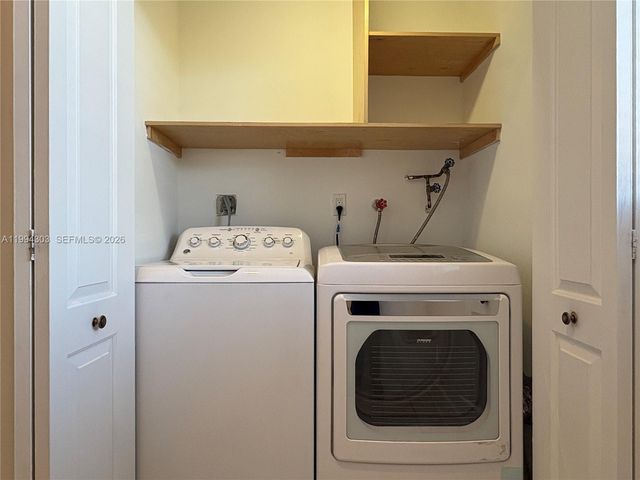 6702 NW 190th St 6702, Hialeah, FL 33015