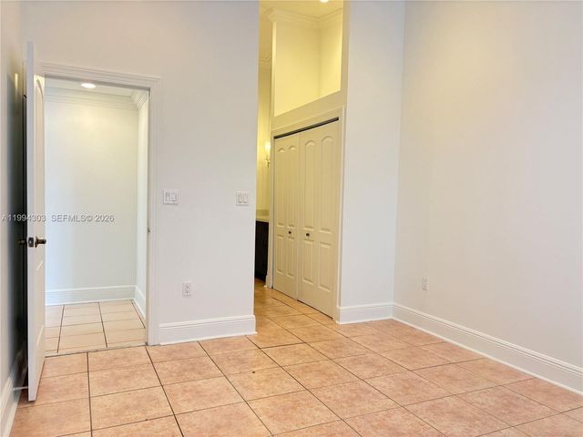 6702 NW 190th St 6702, Hialeah, FL 33015