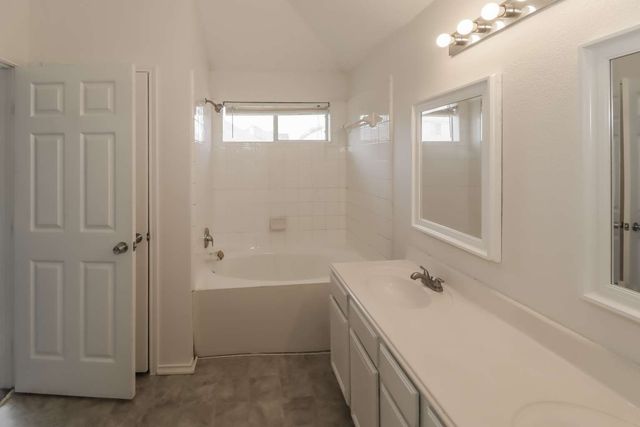 8208 Dynasty Drive, Fort Worth, TX 76123