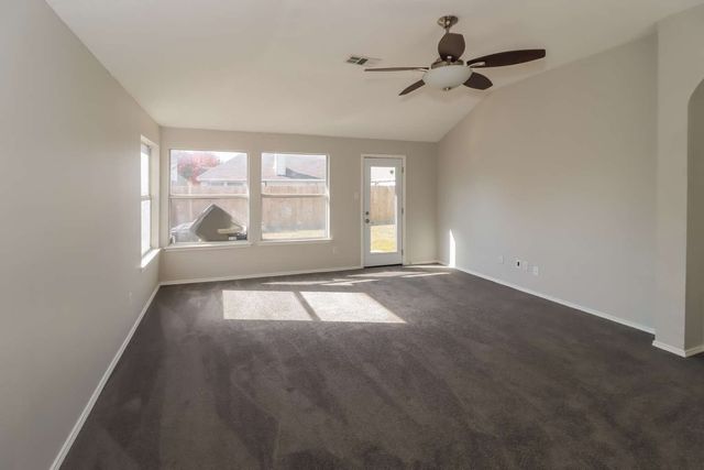 8208 Dynasty Drive, Fort Worth, TX 76123