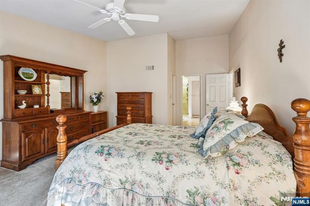 22 Eric Trail, Sussex, NJ 07461