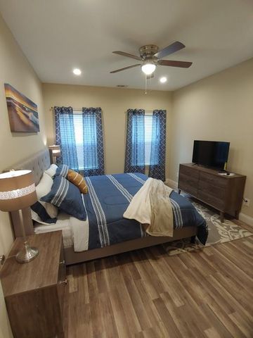 4926 Weeping Willow Road B, Houston, TX 77092