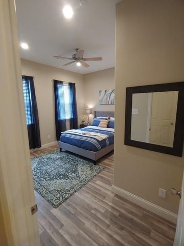 4926 Weeping Willow Road B, Houston, TX 77092