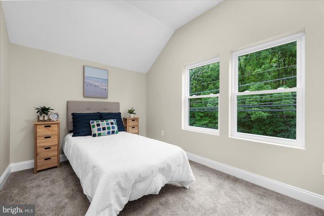 201 PENLLYN BLUE BELL PIKE, Blue Bell, PA 19422