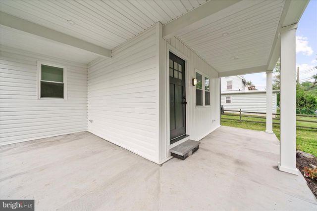 201 PENLLYN BLUE BELL PIKE, Blue Bell, PA 19422