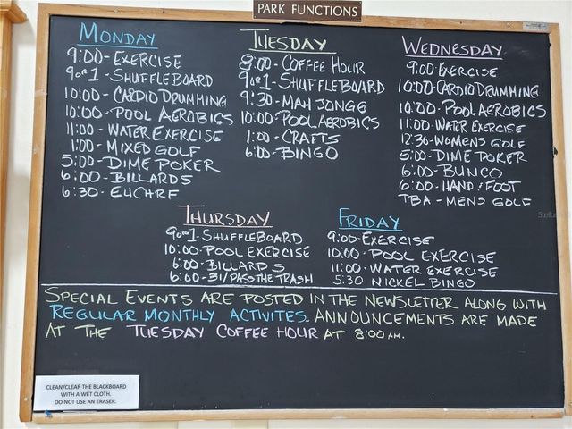 37827 MISSION HILLS AVENUE, Zephyrhills, FL 33541