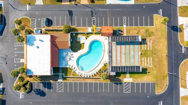 37827 MISSION HILLS AVENUE, Zephyrhills, FL 33541