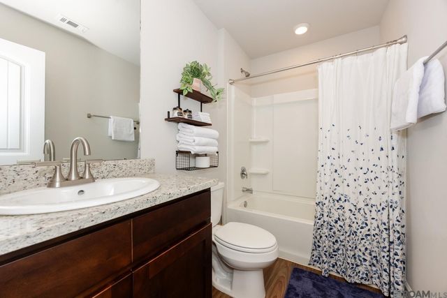642 Correns Ln, Zachary, LA 70791