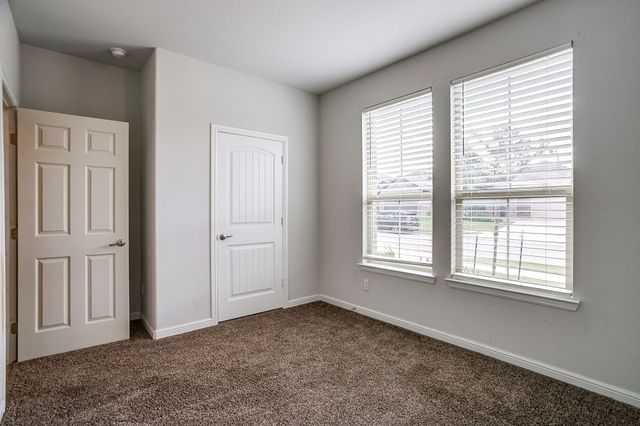 9105 Golden Hollow Lane, Fort Worth, TX 76179