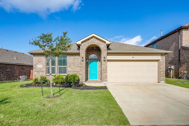 9105 Golden Hollow Lane, Fort Worth, TX 76179