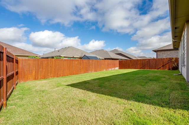 9105 Golden Hollow Lane, Fort Worth, TX 76179