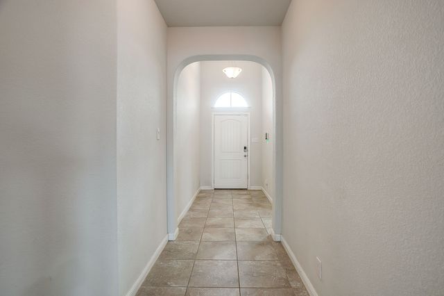 9105 Golden Hollow Lane, Fort Worth, TX 76179