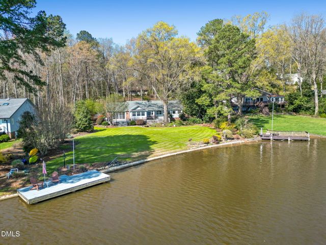253 Lakeview Drive, Sanford, NC 27332