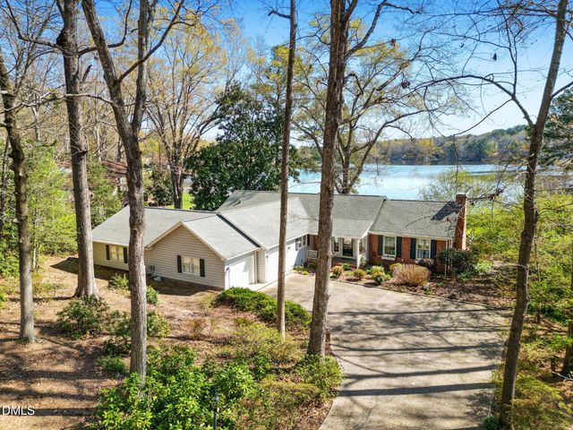 253 Lakeview Drive, Sanford, NC 27332