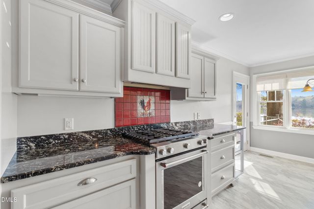 253 Lakeview Drive, Sanford, NC 27332