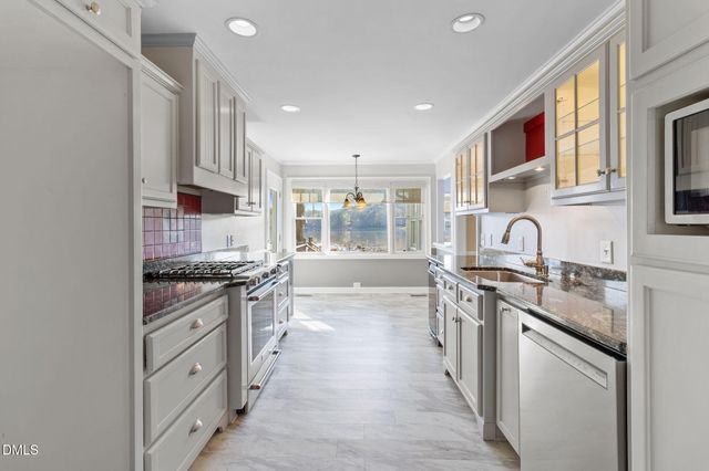 253 Lakeview Drive, Sanford, NC 27332